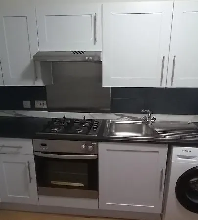 Lovely Spacious Double Beds Sleeps 8 Edinburgh Exterior photo
